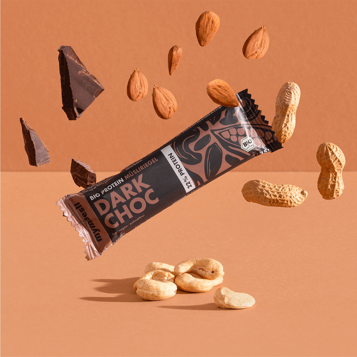 slider03-proteinriegel-dark-choc.png